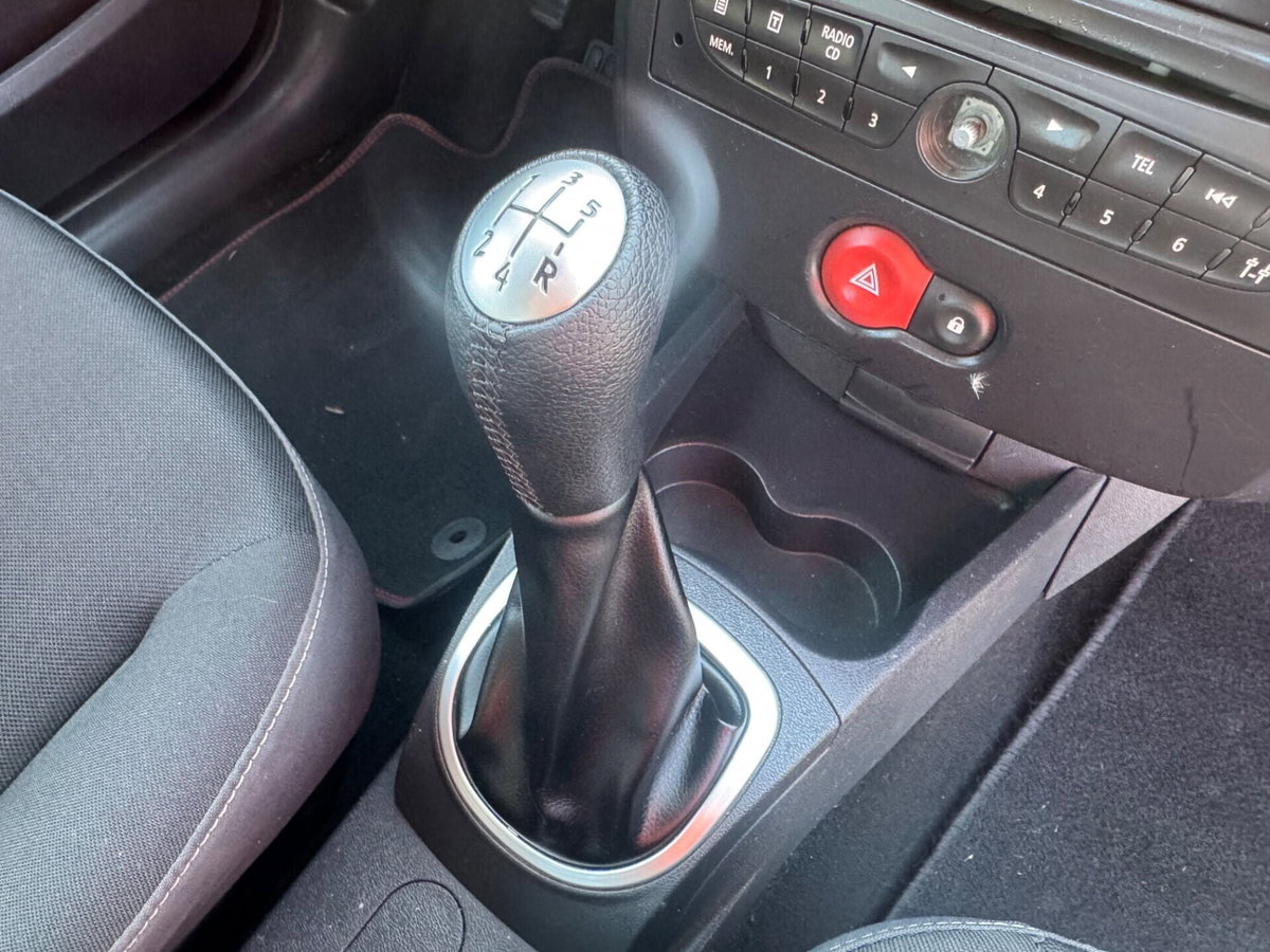 Renault Clio 1.2 16V 5 porte GPL (11)