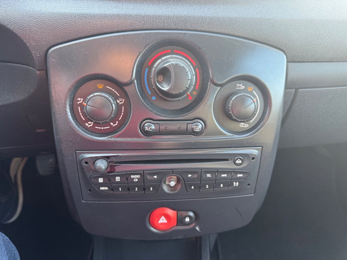 Renault Clio 1.2 16V 5 porte GPL (12)