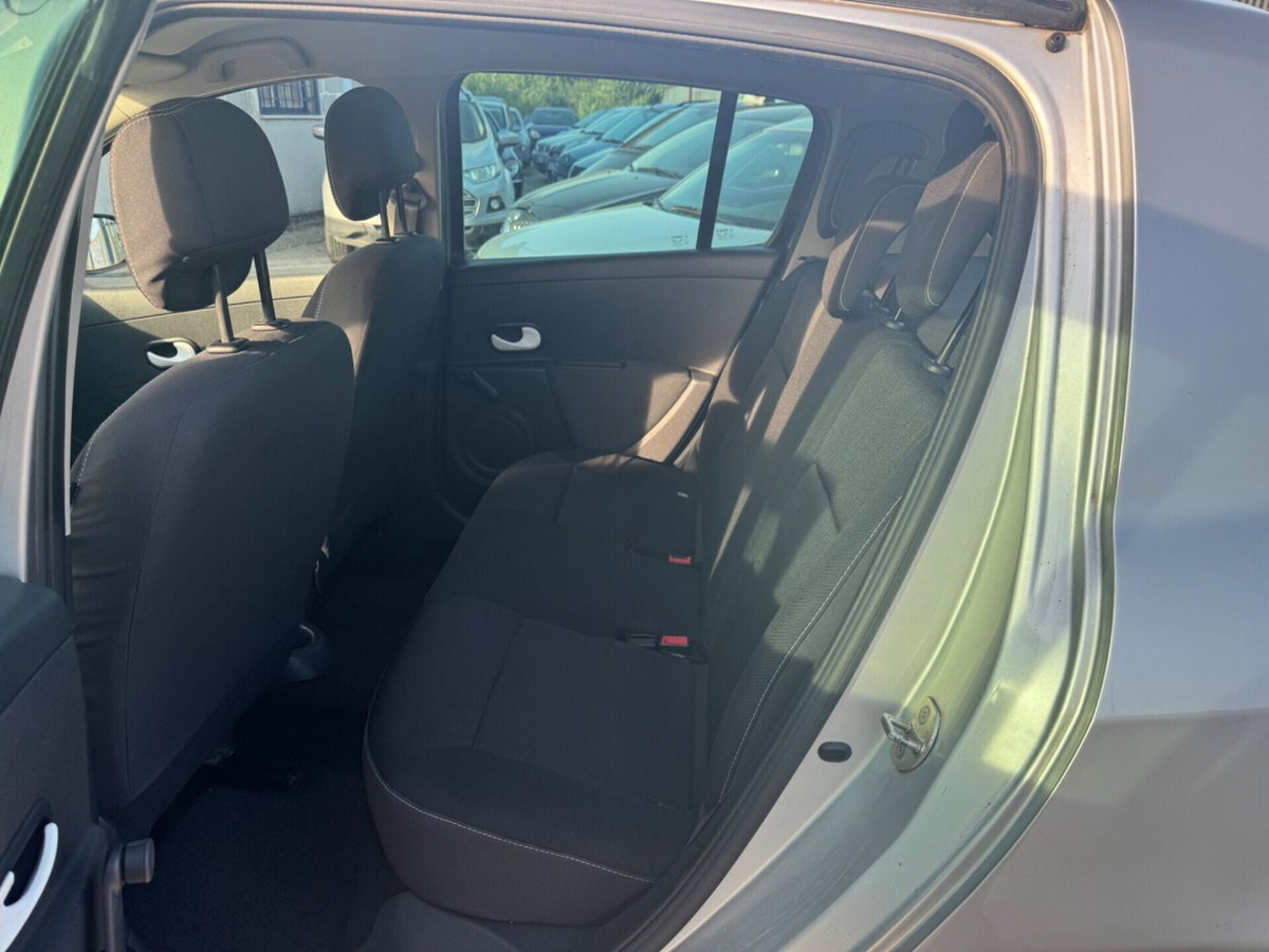 Renault Clio 1.2 16V 5 porte GPL (9)