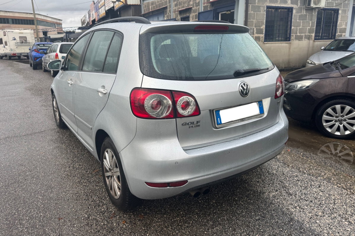 Volkswagen Golf Plus 1.4 TSI Highline (2)