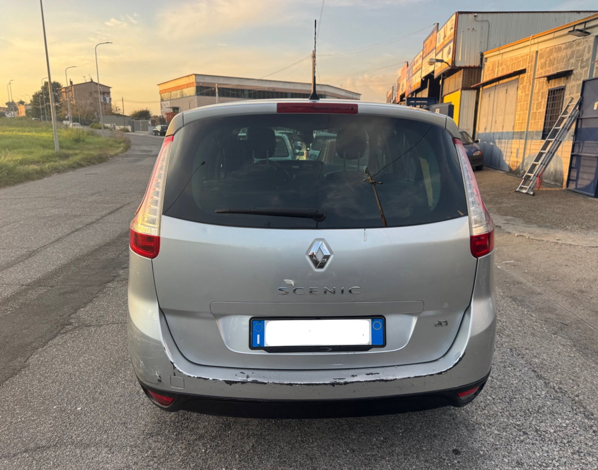 Renault Scenic E-Tech Electric 1.9 dCi 130CV Dynamique (4)