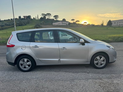 Renault Scenic E-Tech Electric 1.9 dCi 130CV Dynamique (6)