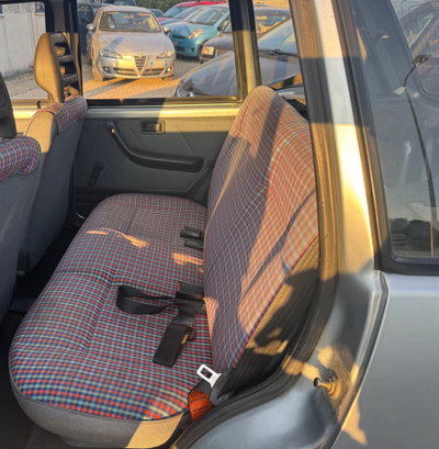 Fiat Uno 1.0 i.e. cat 5 porte S (10)