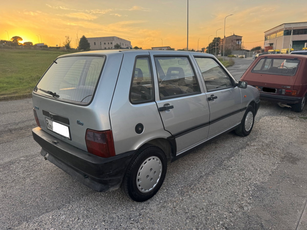 Fiat Uno 1.0 i.e. cat 5 porte S (5)