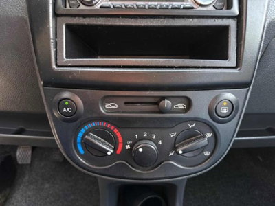 Chevrolet Matiz 800 SE Chic (14)