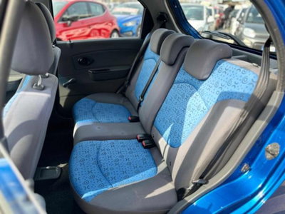 Chevrolet Matiz 800 SE Chic (16)