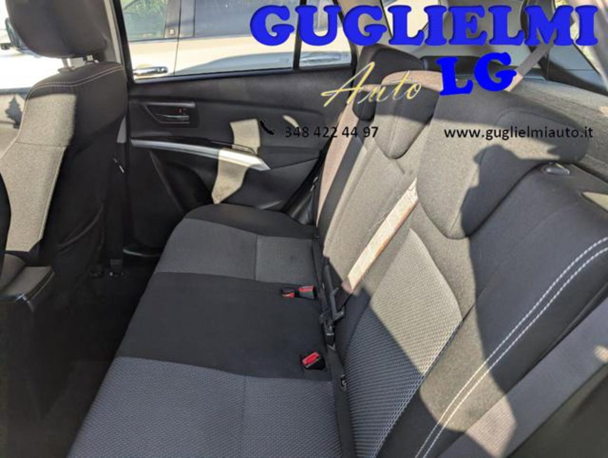 Suzuki S-Cross 1.6 DDiS 4WD All Grip Plus (12)