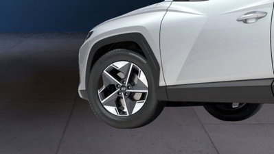 Hyundai Tucson 1.6 crdi 48V Business 2wd dct (8)