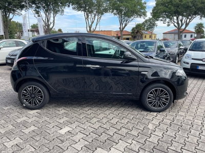Lancia Ypsilon 1.0 FireFly 5 porte S&S Hybrid Ecochic A. Ferretti (4)
