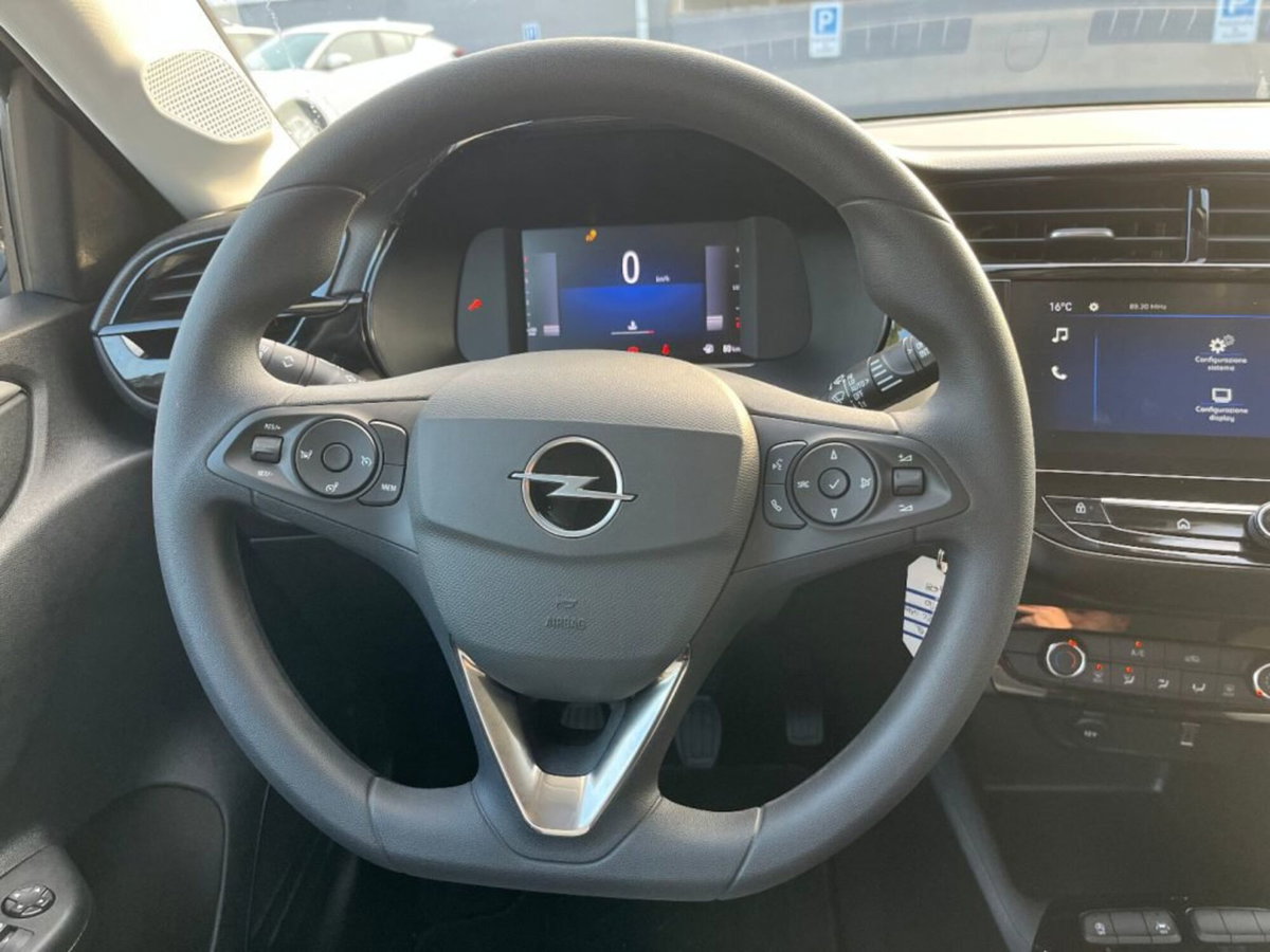 Opel Corsa 1.2 (8)