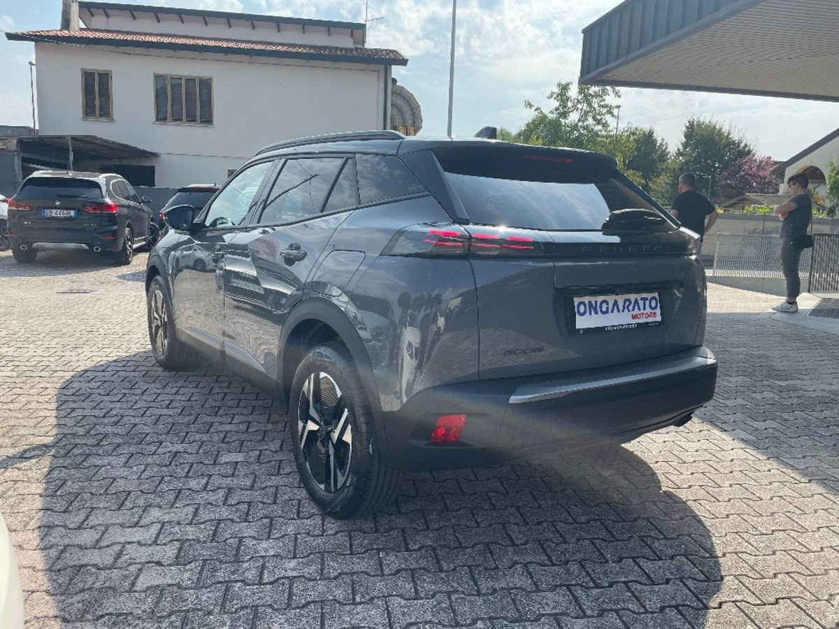 Peugeot 2008 1.2 puretech Active s&s 100cv (7)