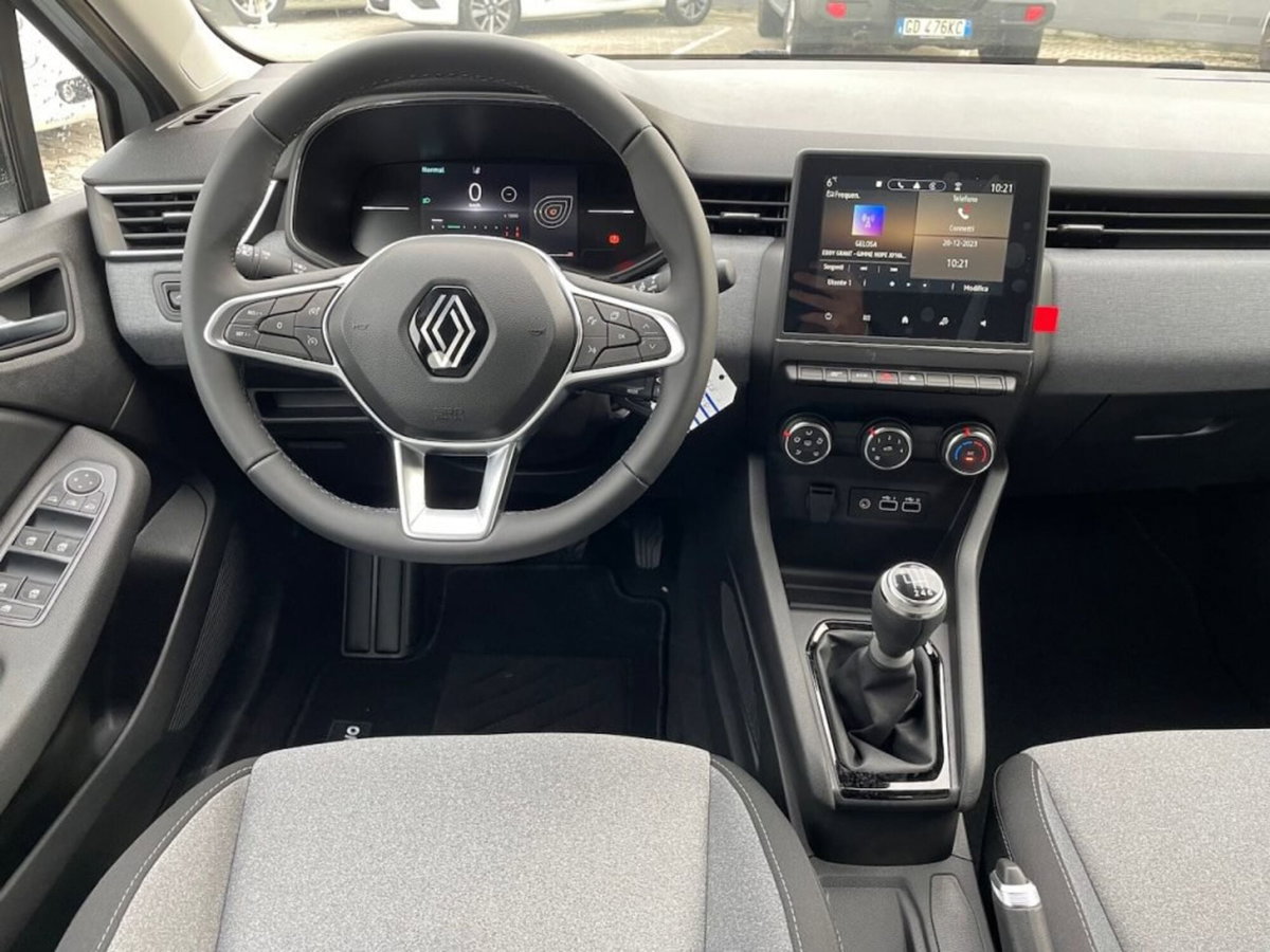 Renault Clio TCe 100 CV GPL 5 porte Techno (6)