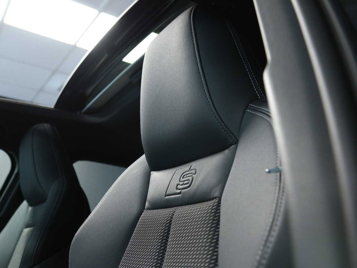 Audi A3 Sportback 35 TFSI S tronic S line edition (10)