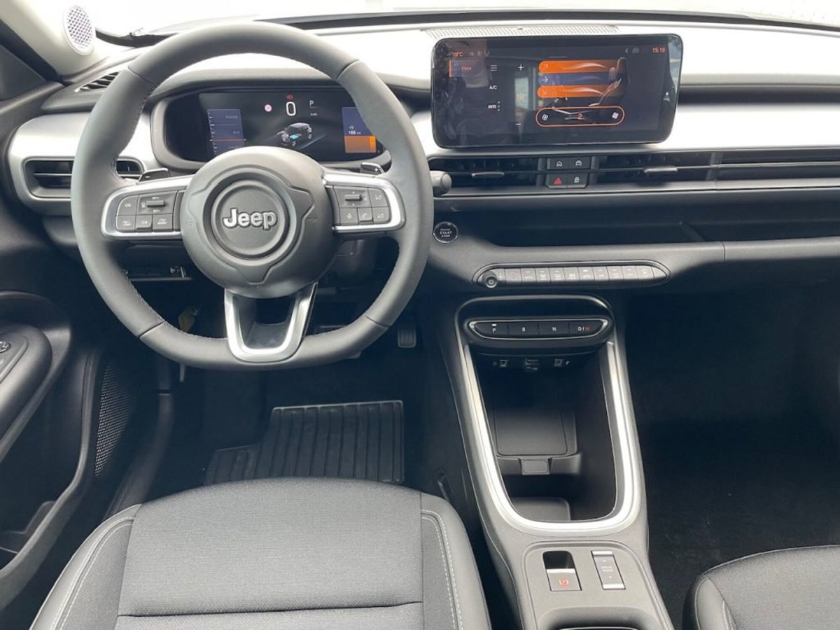 Jeep Avenger 1.2 turbo Altitude fwd 100cv (8)