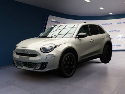 Fiat 600 1.2 hybrid La Prima 110cv auto nuova