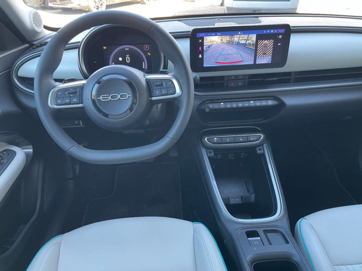 Fiat 600 1.2 hybrid La Prima 110cv auto (9)