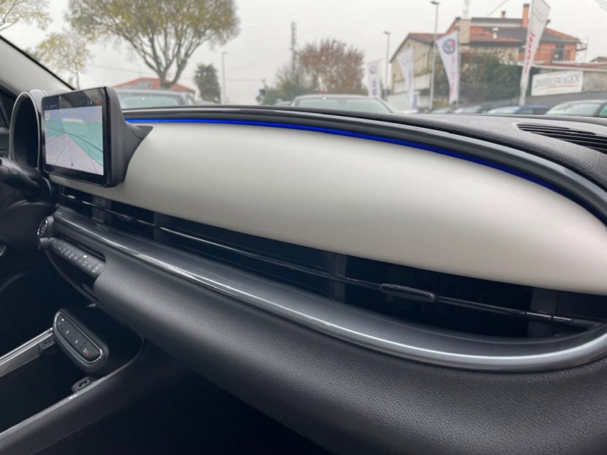 Fiat 600 1.2 hybrid La Prima 110cv auto (15)