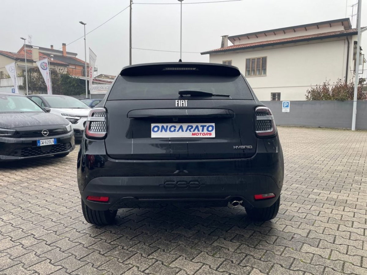 Fiat 600 1.2 hybrid La Prima 110cv auto (6)