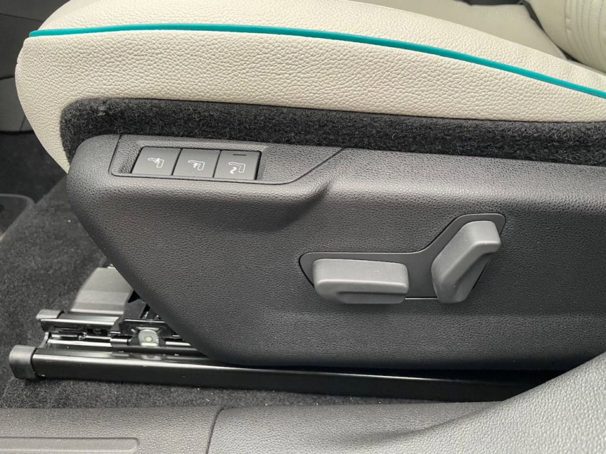 Fiat 600 1.2 hybrid La Prima 110cv auto (9)