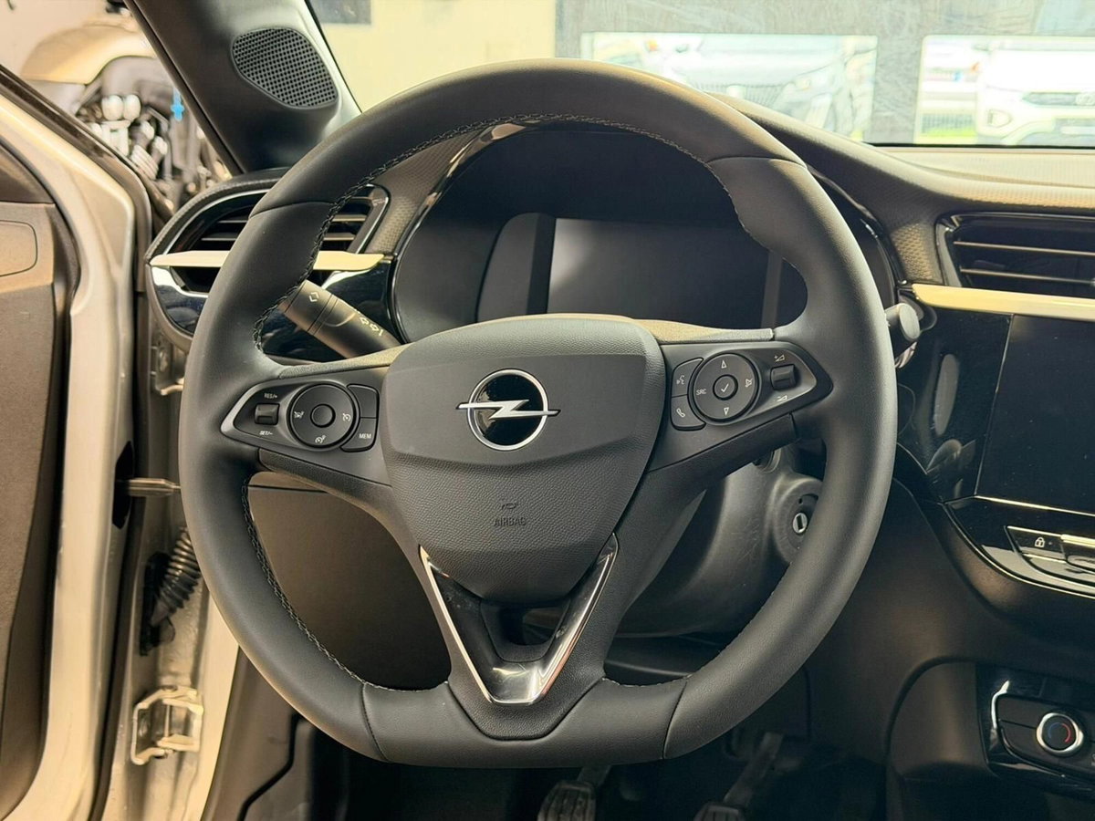 Opel Corsa 1.2 100 CV GS Line (7)