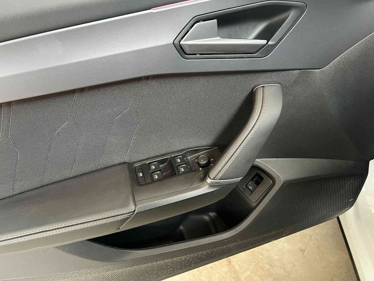 Cupra Formentor 1.5 hybrid 150cv dsg (8)