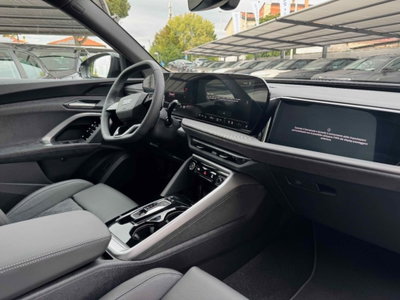 Audi Q5 40 2.0 tdi mhev 12V S line quattro s-tronic (14)