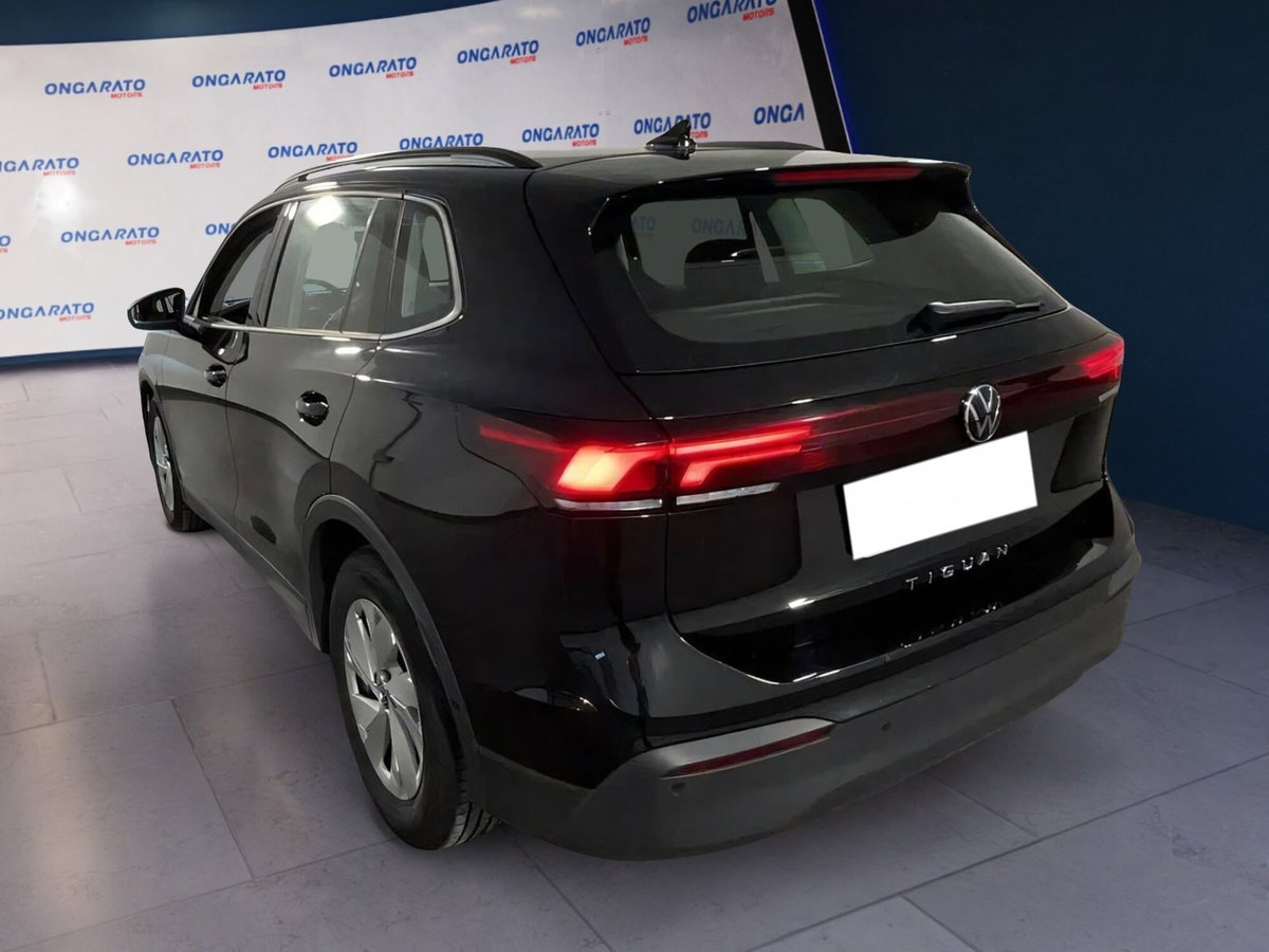 Volkswagen Tiguan Allspace 2.0 TDI SCR DSG 4MOTION Life (6)