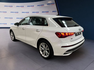 Audi A3 Sportback 30 TFSI Business Advanced (2)