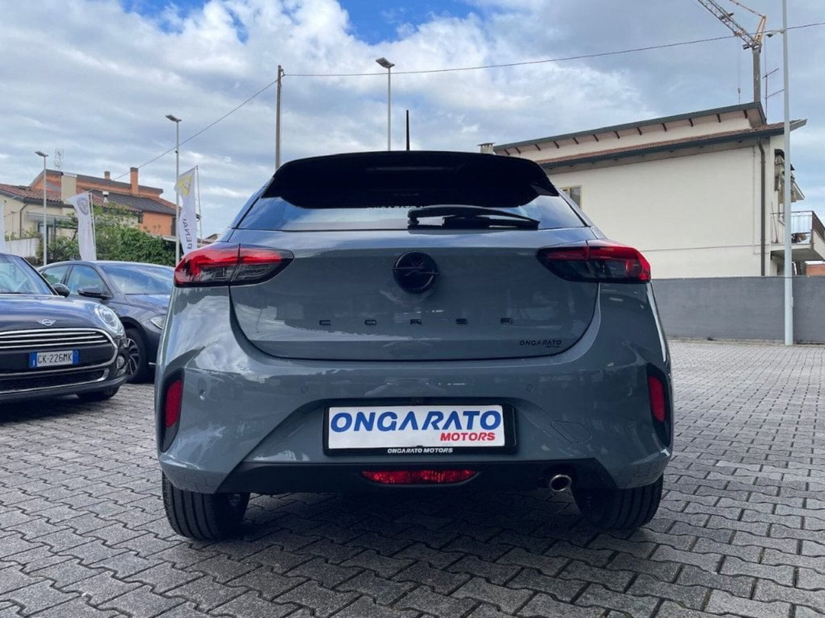 Opel Corsa 1.2 100 CV GS Line (6)