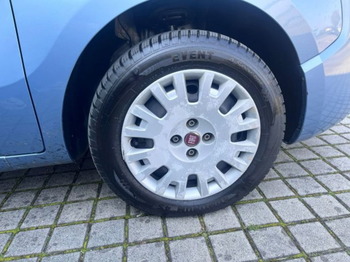 Fiat Qubo 1.3 MJT 80 CV Trekking (12)