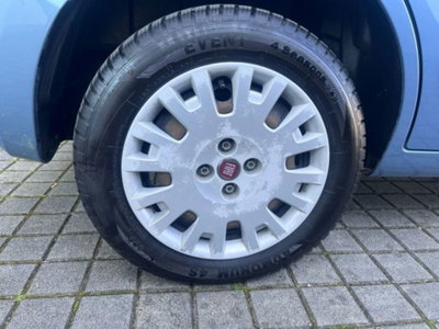 Fiat Qubo 1.3 MJT 80 CV Trekking (9)
