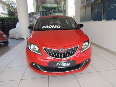 Lancia Ypsilon 1.0 FireFly 5 porte S&S Hybrid Ecochic Gold (2)
