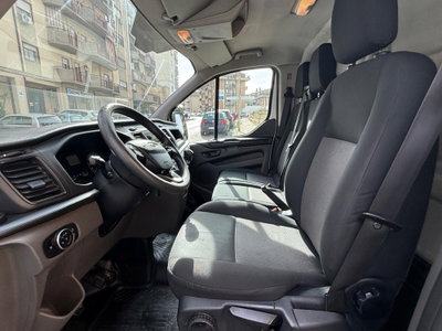 Ford Transit Custom Furgone 280 2.0 TDCi 130 PC Furgone Titanium (4)