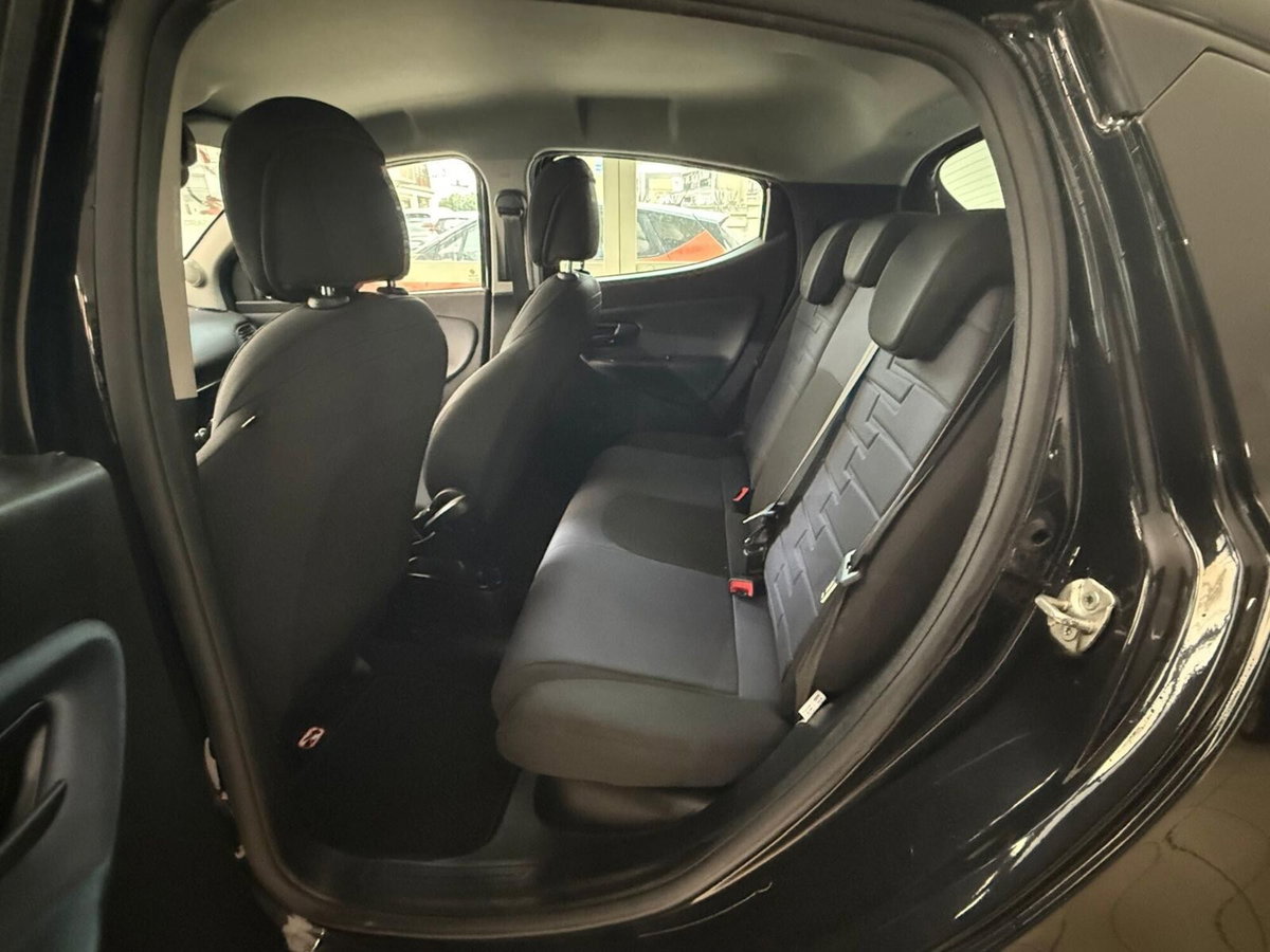 Lancia Ypsilon 1.0 FireFly 5 porte S&S Hybrid Silver Plus (11)