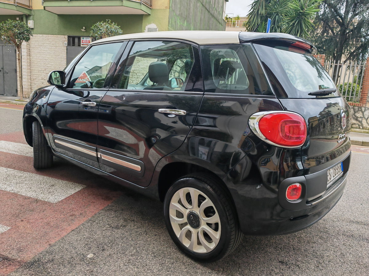Fiat 500L 0.9 TwinAir Turbo Natural Power Lounge (4)