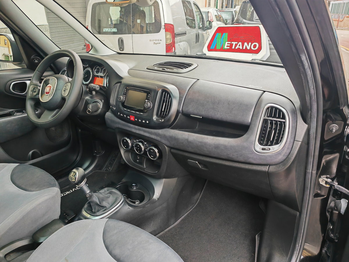 Fiat 500L 0.9 TwinAir Turbo Natural Power Lounge (9)