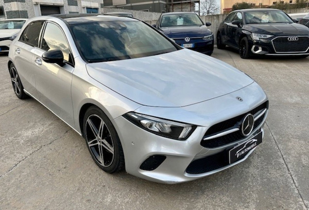 Mercedes-Benz Classe A 180 d Automatic Sport (4)