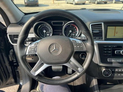 Mercedes-Benz Classe ML 250 BlueTEC 4Matic Premium (9)