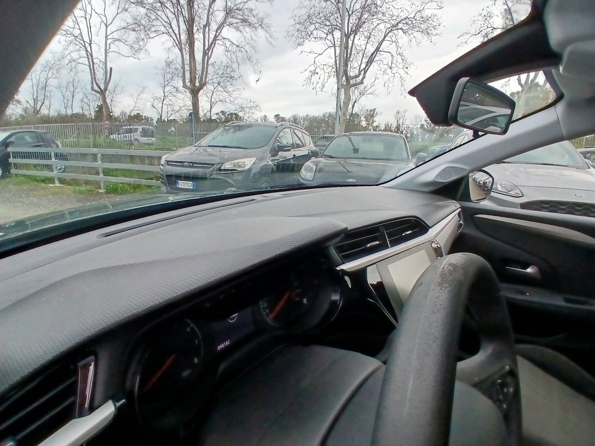 Opel Corsa 1.2 Edition (20)