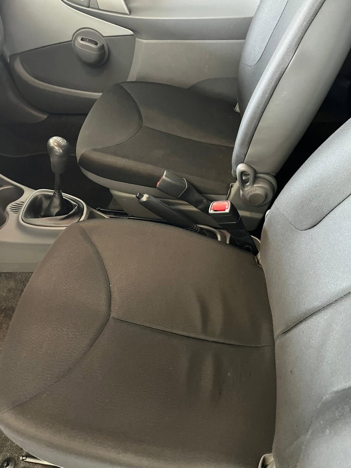 Toyota Aygo 1.0 12V VVT-i 3 porte Sol Connect (9)