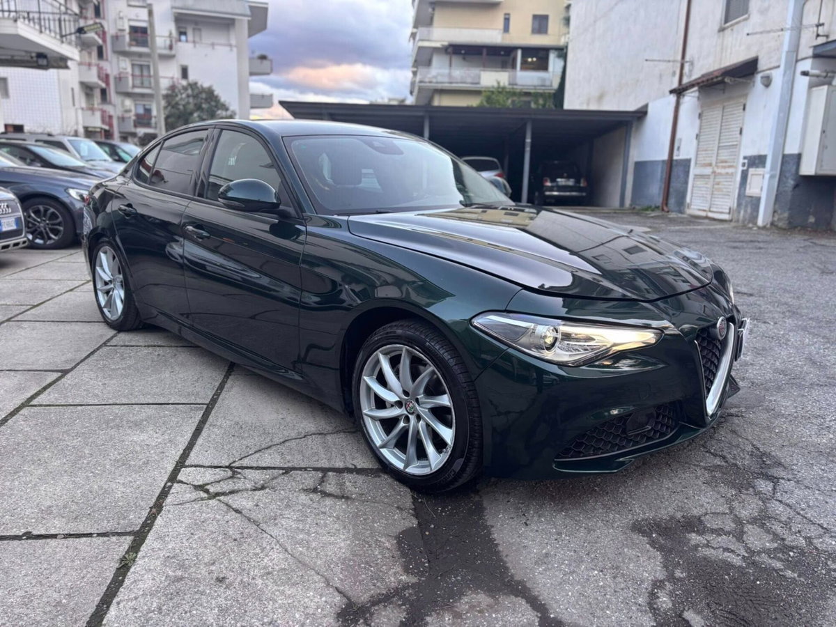 Alfa Romeo Giulia 2.2 Turbodiesel 160 CV AT8 Business (3)