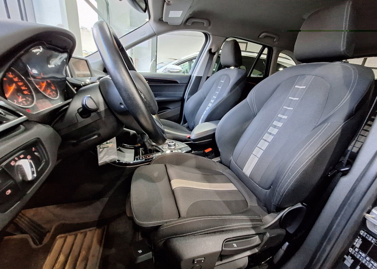 BMW X1 sDrive18d Sport (17)