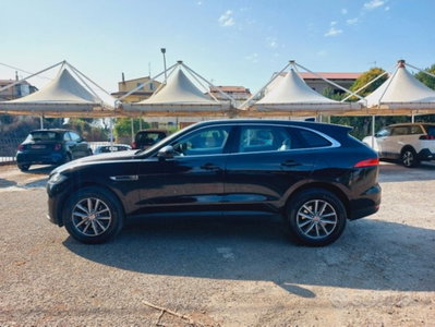 Jaguar F-Pace 2.0 D 180 CV AWD Pure (15)