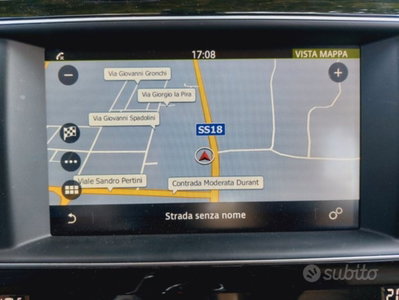 Jaguar F-Pace 2.0 D 180 CV AWD Pure (8)