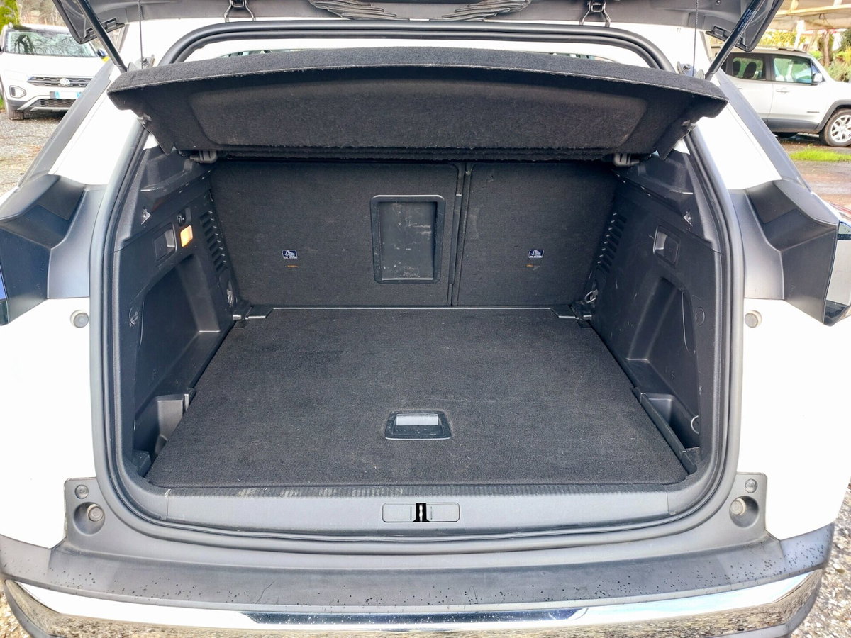 Peugeot 3008 BlueHDi 130 S&S Business (15)