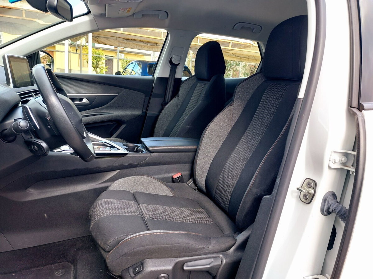 Peugeot 3008 BlueHDi 130 S&S Business (4)