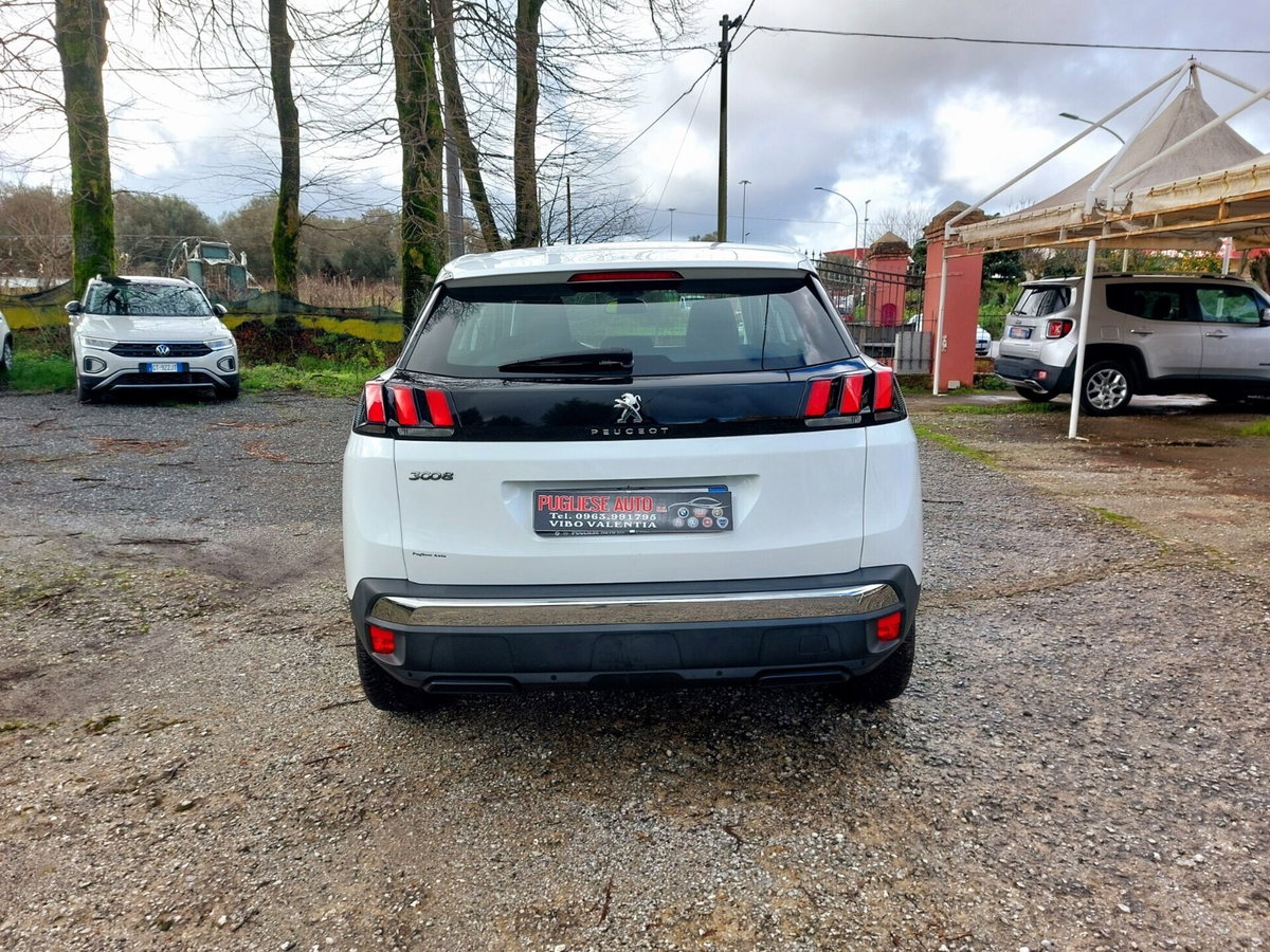 Peugeot 3008 BlueHDi 130 S&S Business (7)