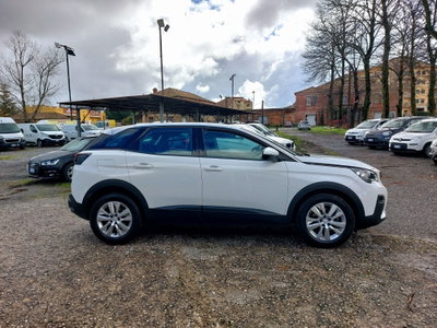 Peugeot 3008 BlueHDi 130 S&S Business (9)