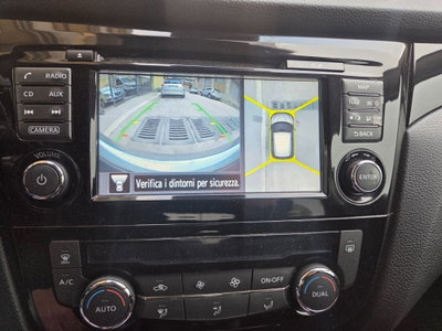 Nissan Qashqai 1.5 dCi Tekna (19)