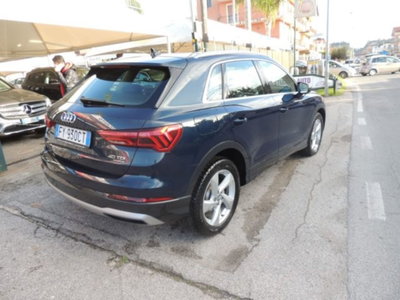 Audi Q3 40 TDI quattro S tronic Business Advanced (8)